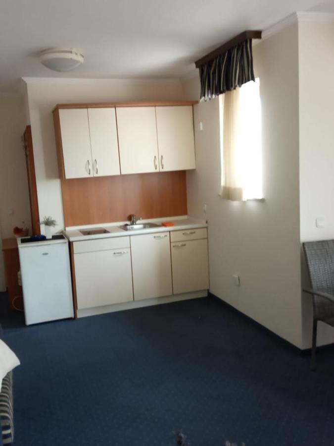 Turanj Apartman Apartment Екстериор снимка